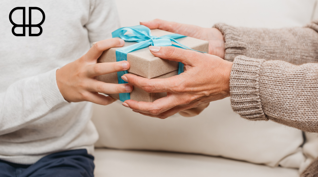 6 Gift Ideas for Cancer Patients They’ll Actually Use