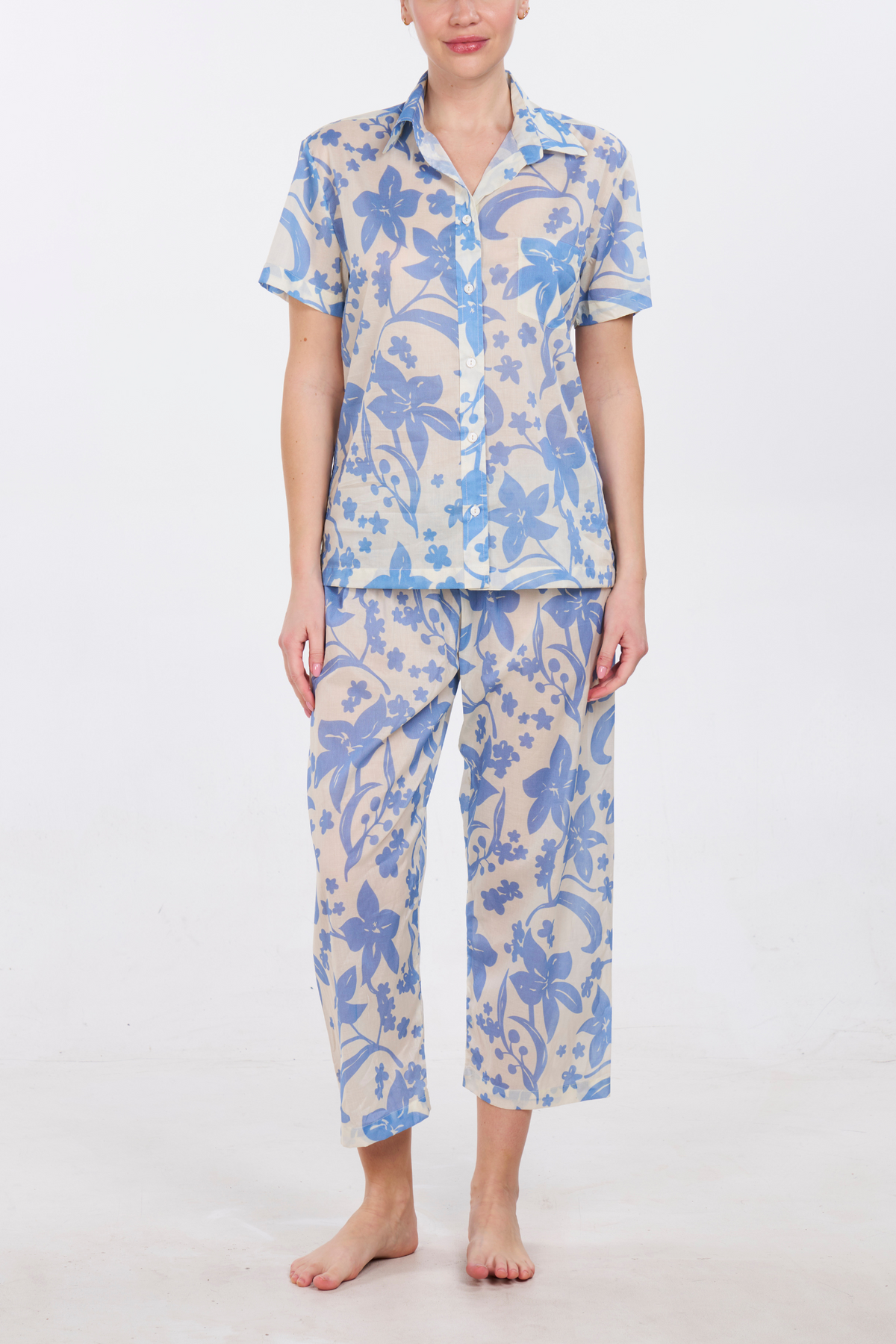 Short Sleeve Cropped Pant Pajama Set - Hawaiian Blue – Pajama Set – MULTI