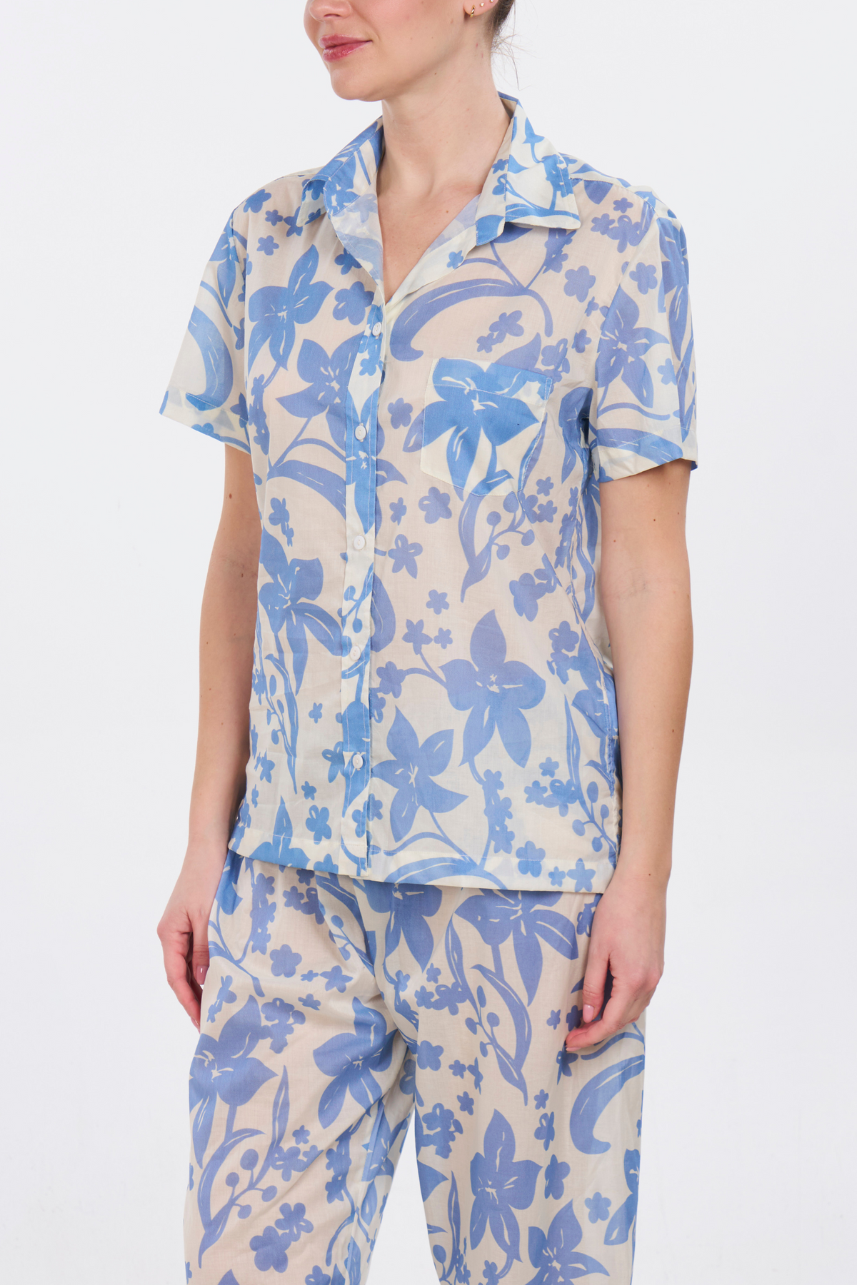 Short Sleeve Cropped Pant Pajama Set - Hawaiian Blue – Pajama Set – MULTI