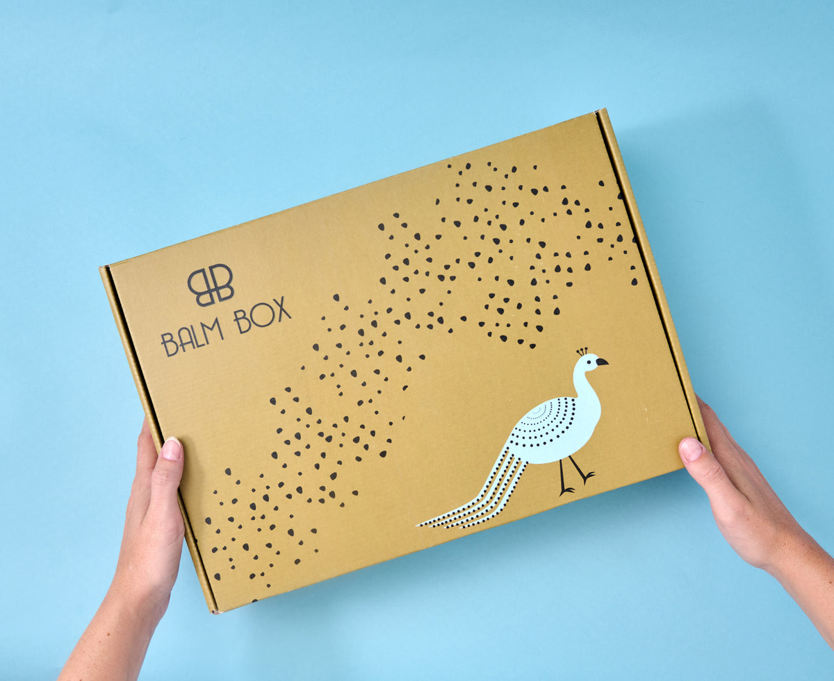 Men's Shipper Box