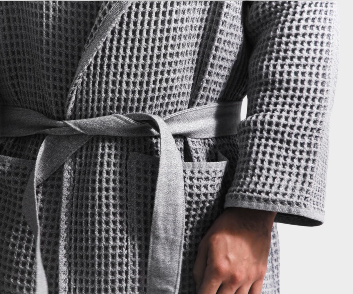The Bathrobe – Bathrobe – Charcoal