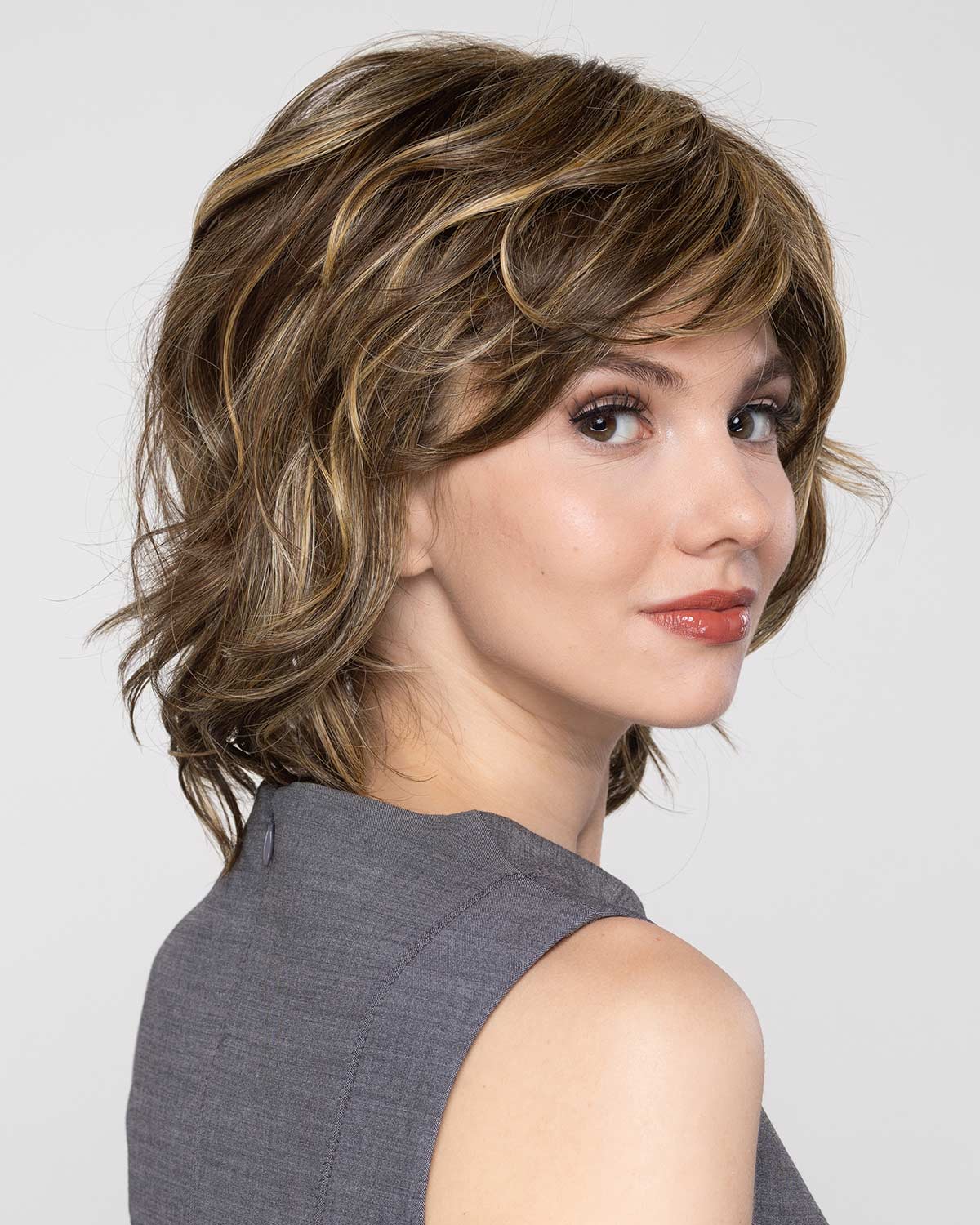 Beach Waves | Lace Front & Monofilament Part Synthetic Wig by Stephen Designs – Wigs – S8
